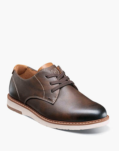 Vibe Jr. Kids Plain Toe Oxford in Brown CH for $90.00 dollars.